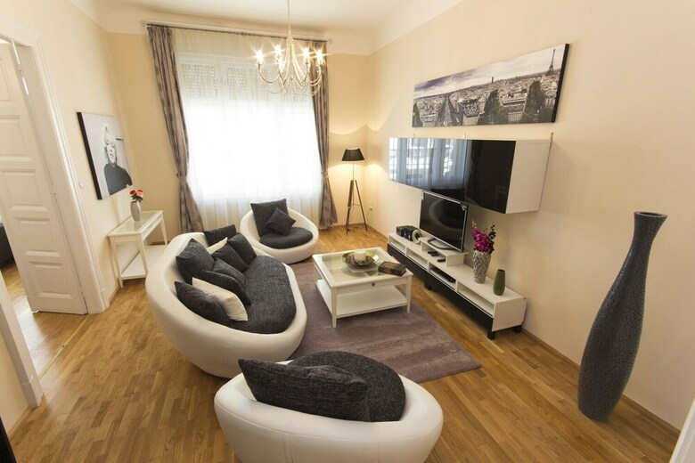 Vaci 12 Apartment