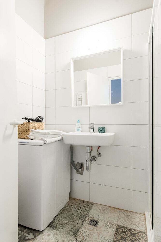 Revay Koz 2 Apartment