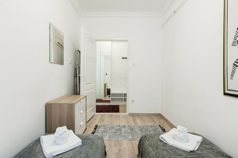 Nyar 7 Apartment