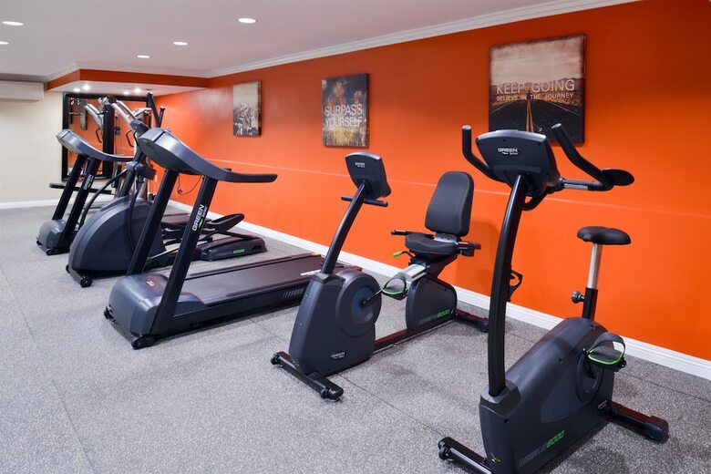 Best Western Plus La Mid Town Hotel