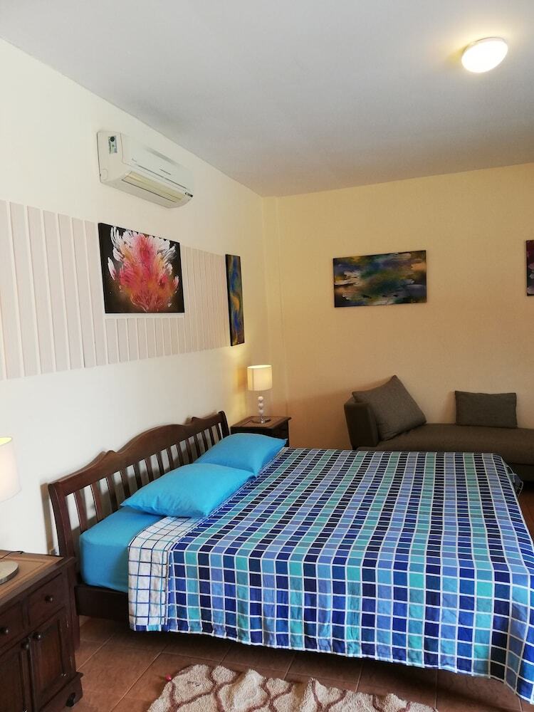 Hotel Lonops Paradise