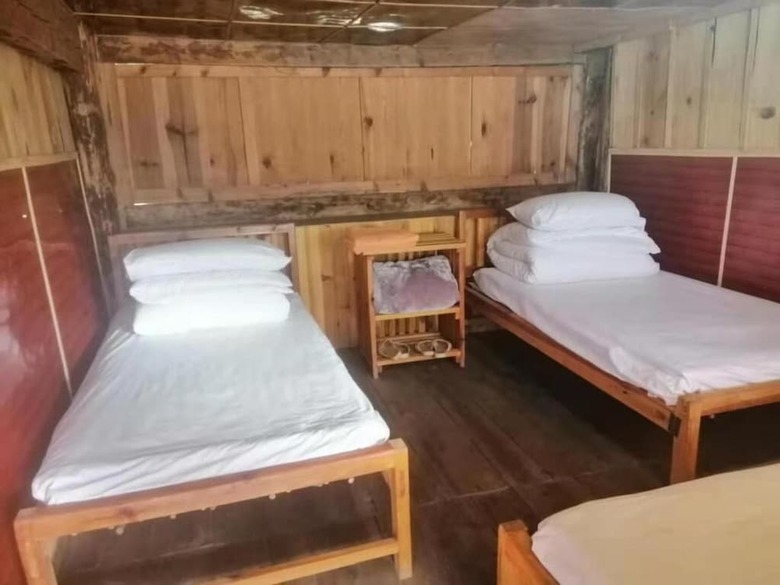 Hostal Ancient Road Youth Hostel