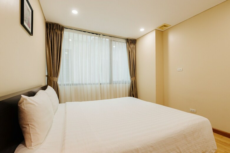 Hb Service Apartment