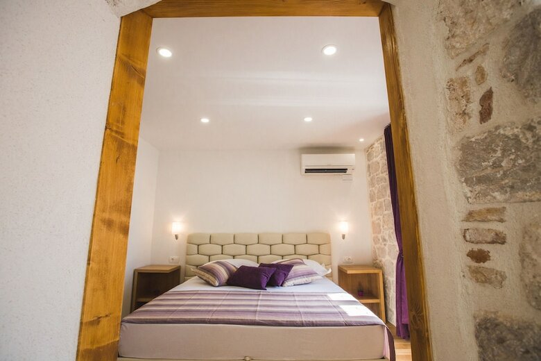 Apartamentos Sir George Luxury Suites