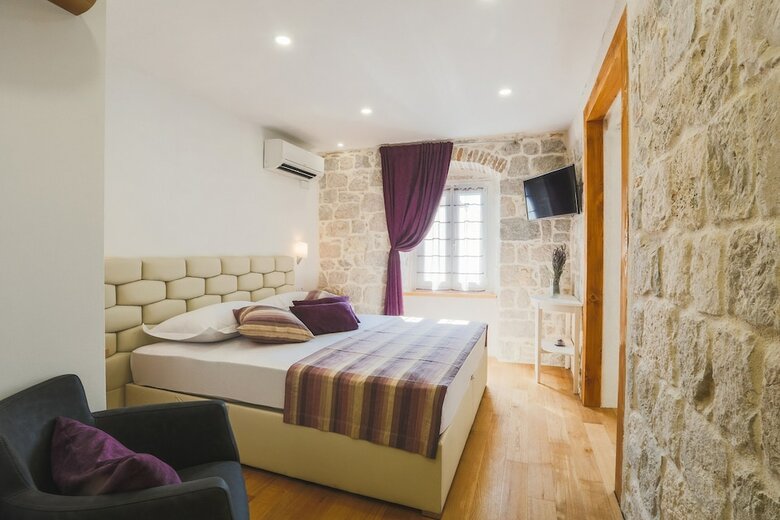 Apartamentos Sir George Luxury Suites