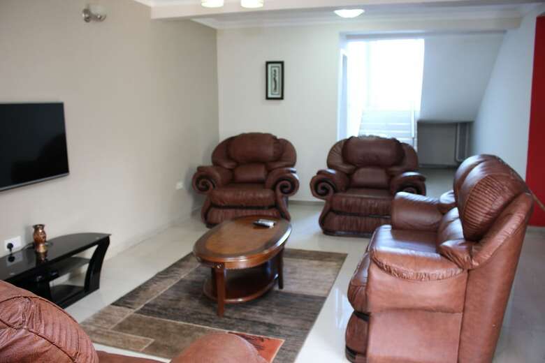 Apartamentos Royal Suites