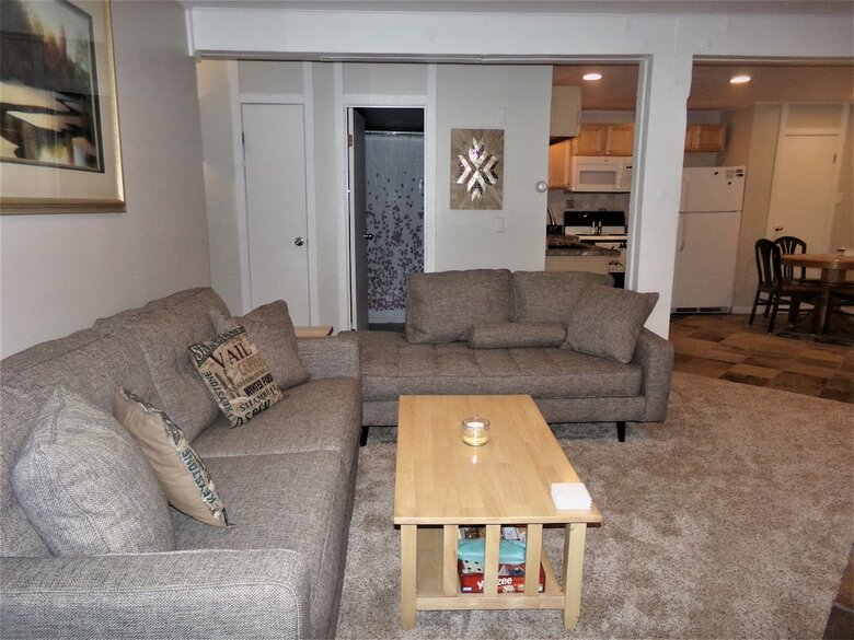 Three House 2 Bed 2 Bath Thwc