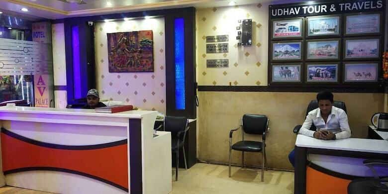 Hotel Adb Rooms Udhav Palace