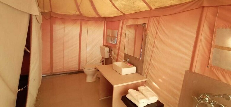 Hotel Jungle Niwas