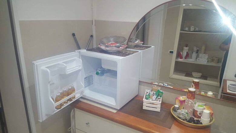 Hotel Awesomehouse Centre Bari