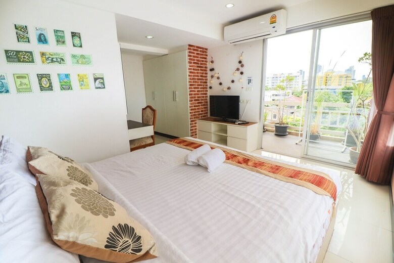 Bangkok Two Bedroom Apartment