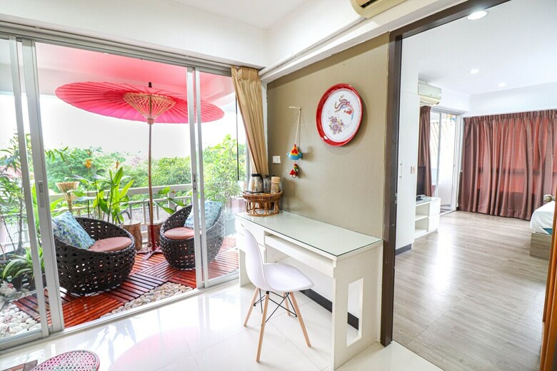 Bangkok Two Bedroom Apartment