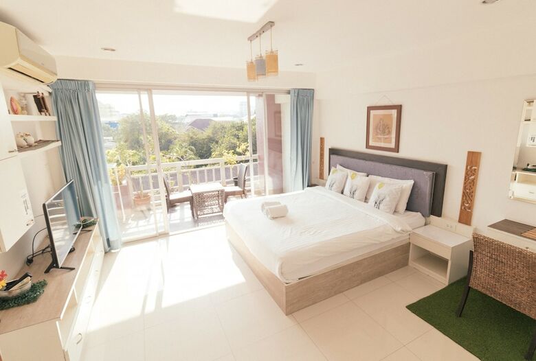 Bangkok Two Bedroom Apartment