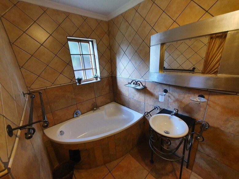 Hotel 7th Street Guesthouse