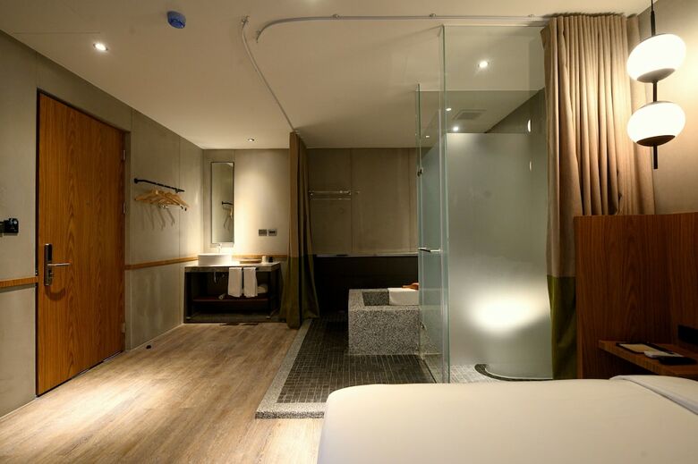 Yunoyado Onsen Hotspring Hotel Deyang