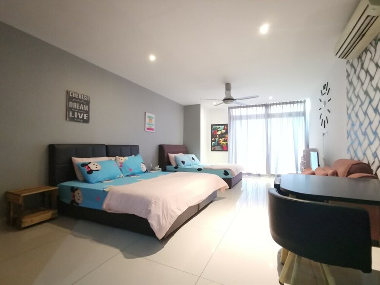 Apartamentos Ksl Studio Homestay By Immaculate