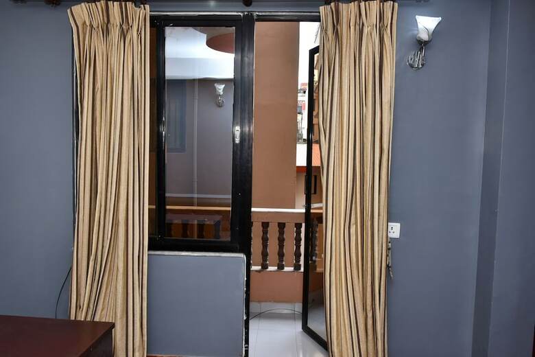 Hotel Manaslu Home