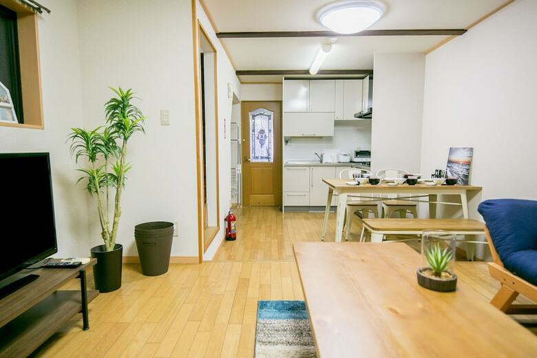 Atami Ajiro House