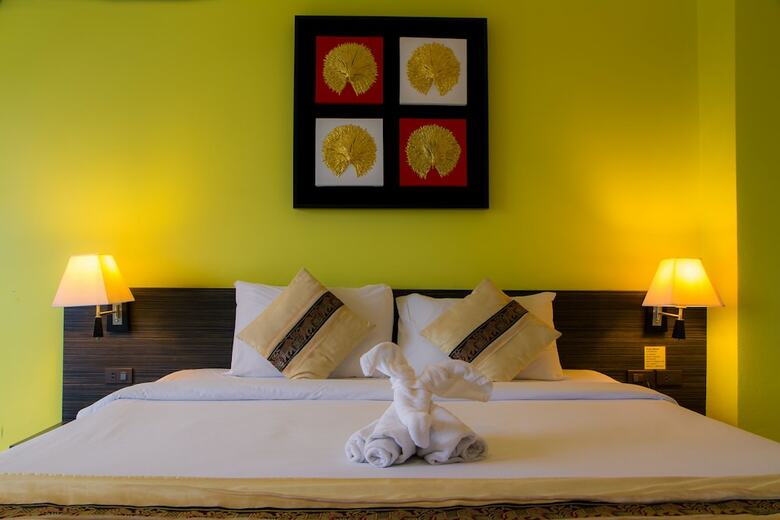 Twin Hotel