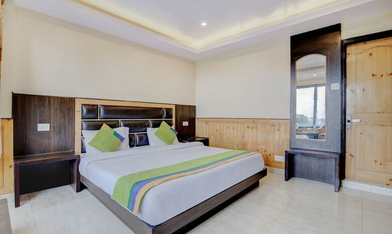 Hotel Treebo Trip Avantika