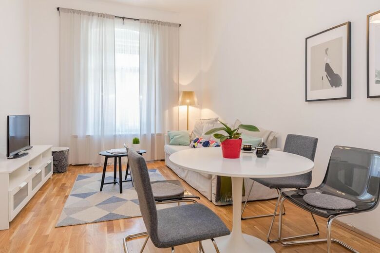 Apartamentos Sunny And Modern Apt. In The Center