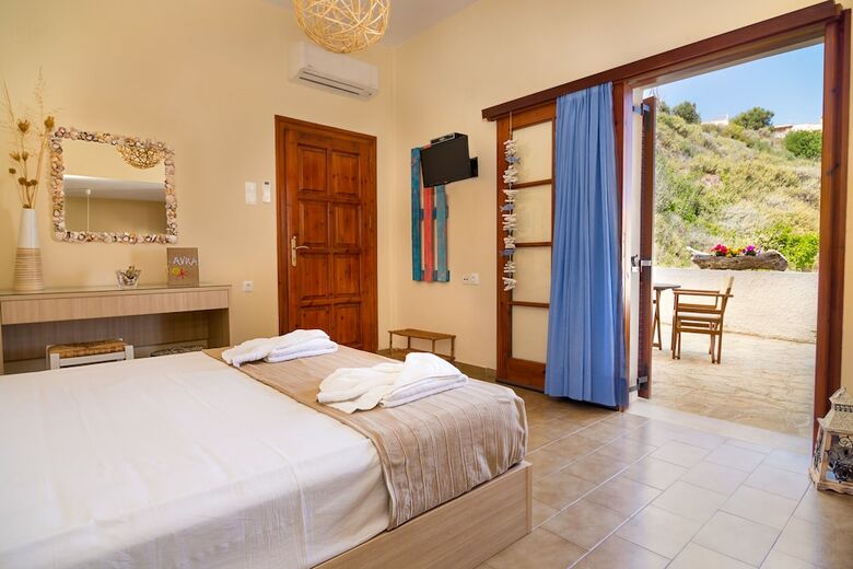 Avra Apartments