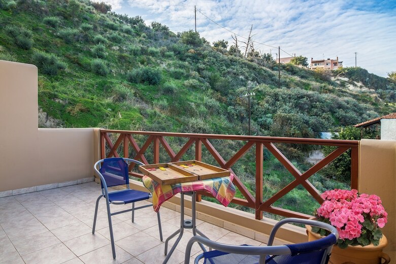Avra Apartments