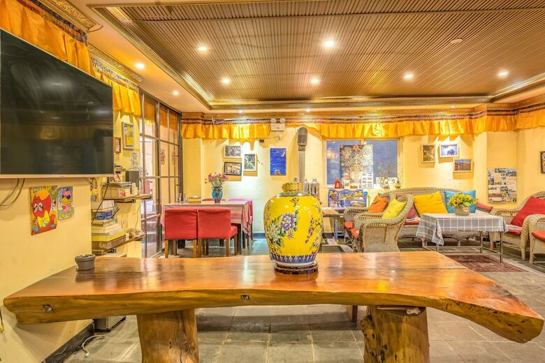 Youjia Hotel