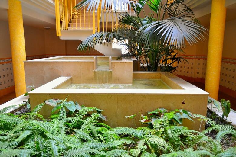 Apartamentos Golden Beach