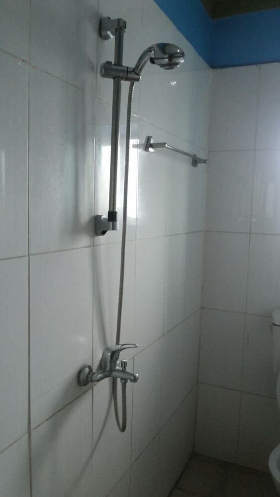 Leosim Hotel Nebbi