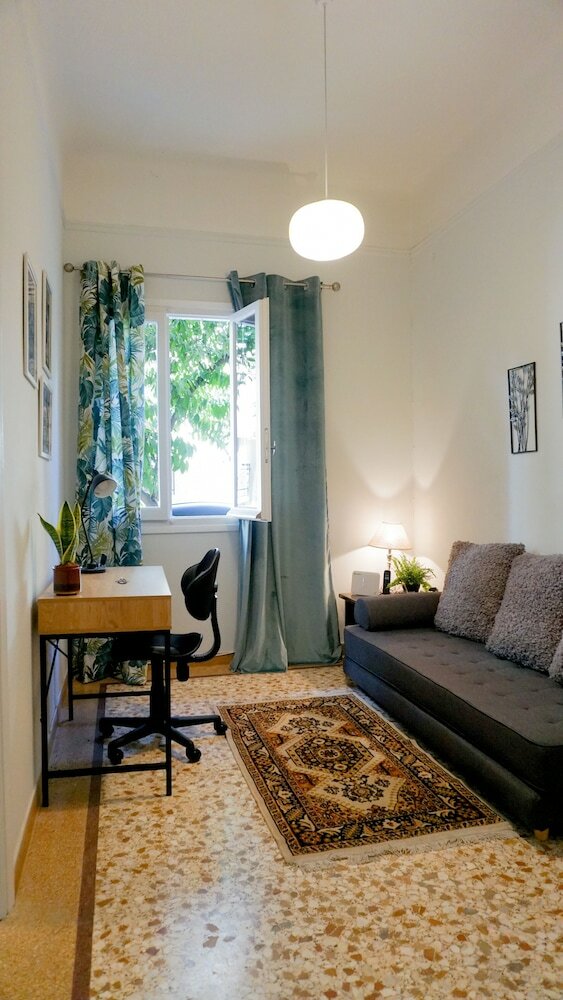 A Comfortable Apartment In Kallithea