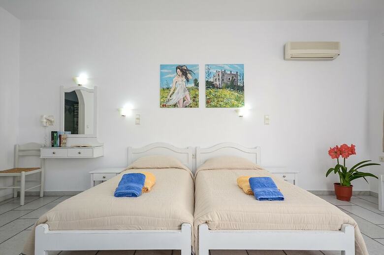 Apartamentos Naxos Dream Calypso Studios