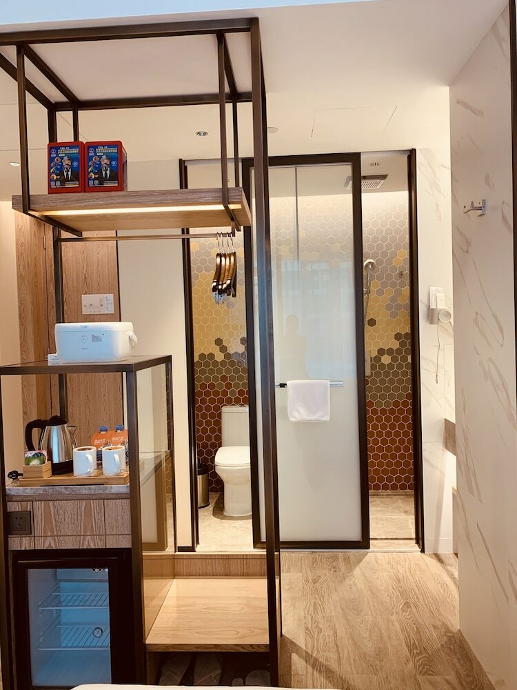 Kare Hotels