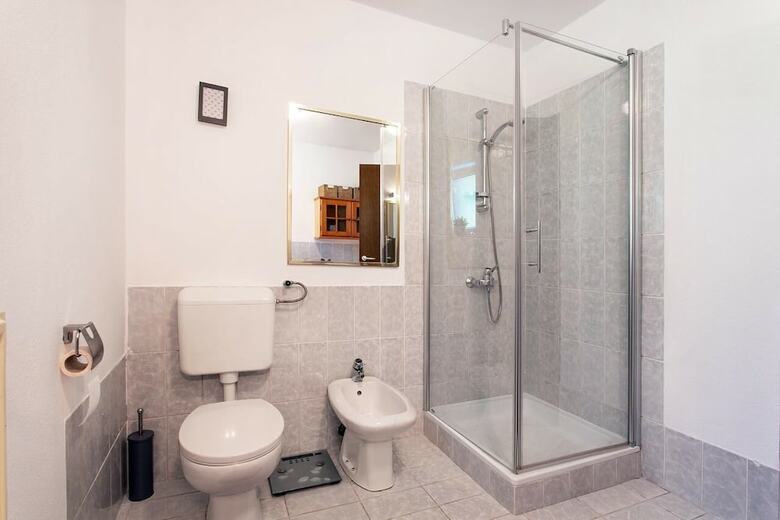 Castle Way Apartments Tamy