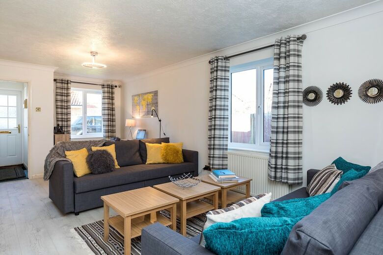 Oscar Owen - Graveney House