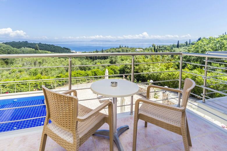 Spileo House, Self-catering Studios And Apartments
