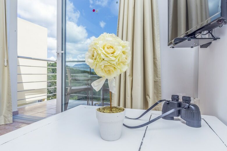 Spileo House, Self-catering Studios And Apartments