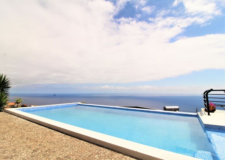 Plaza Villa With Private Pool