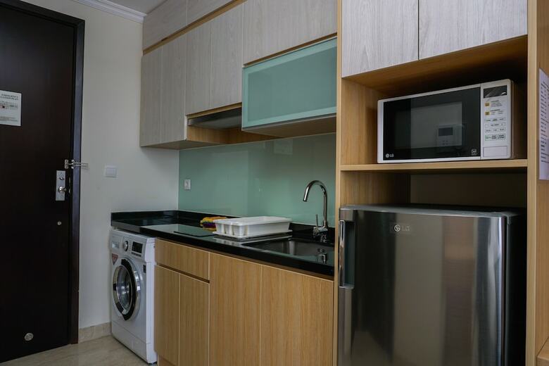 Elegant Studio At Menteng Park Apartment