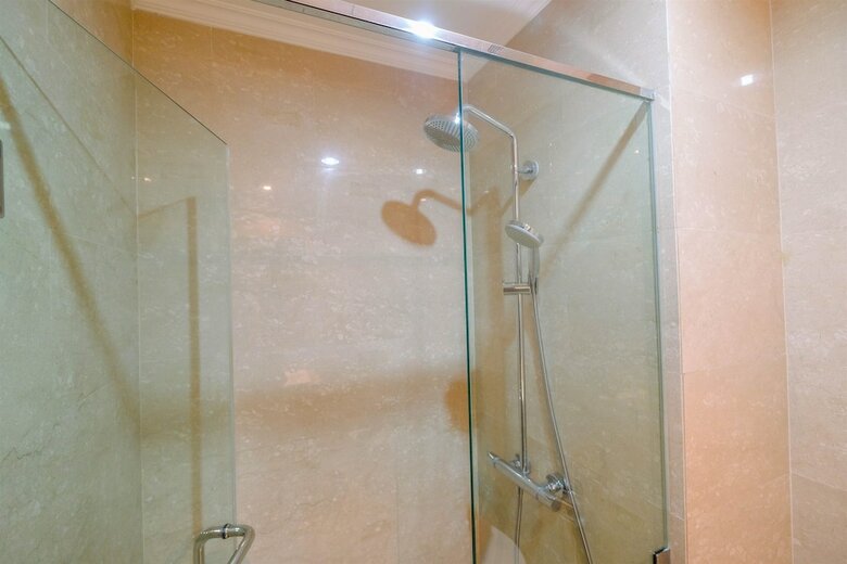 Modern And Comfy Studio At Menteng Park Apartment