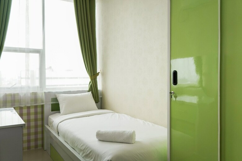 Green Interior 2br Pasar Baru Mansion Apartment