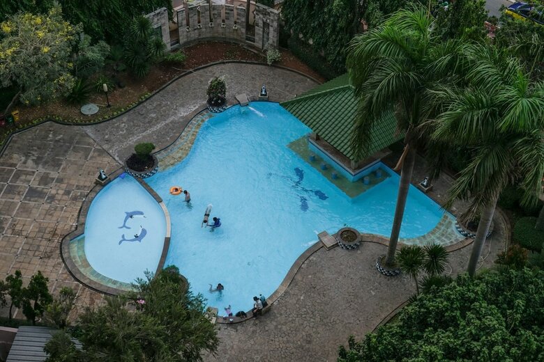 Spacious And Comfortable 2br Puri Garden Apartment