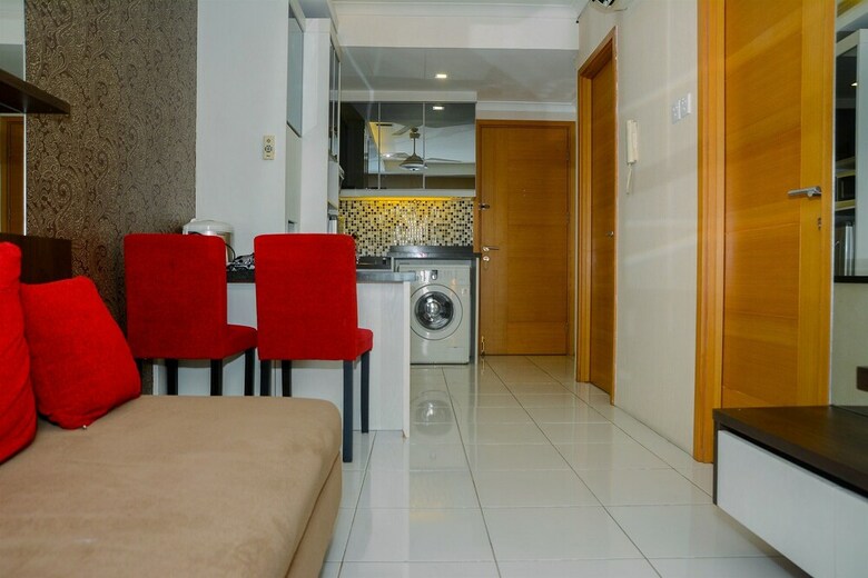 Comfortable 2br Signature Park Tebet Apartment