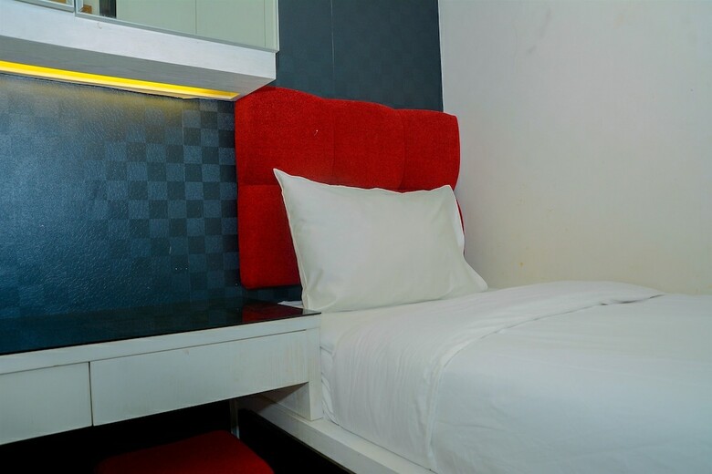 Comfortable 2br Signature Park Tebet Apartment