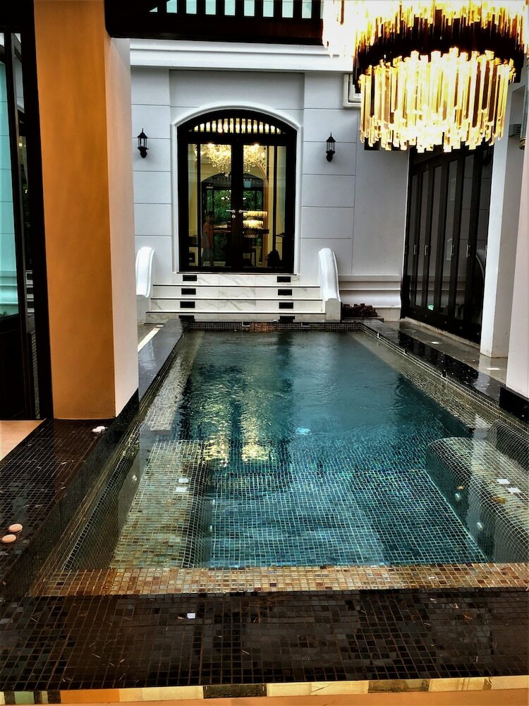 Nanta Glam Cm Hotel & Residences