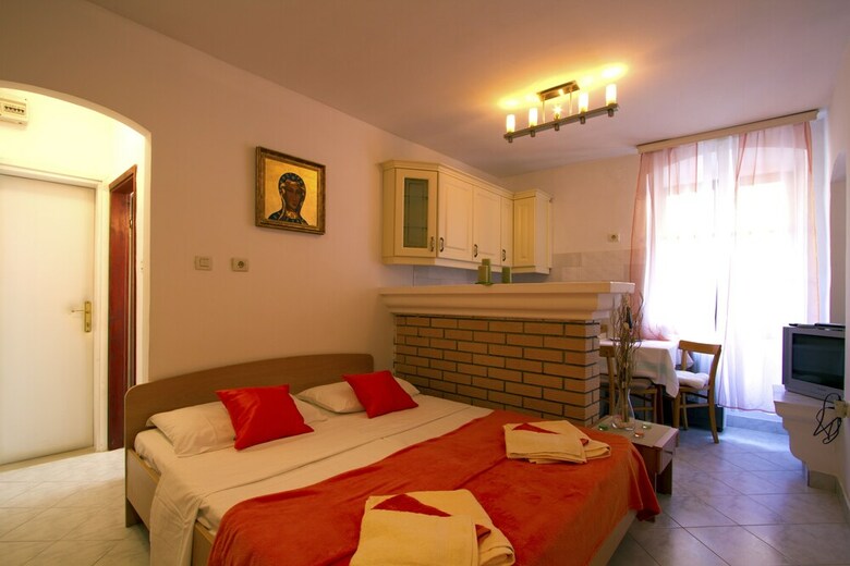 Cozy Studio Apartment Gordana