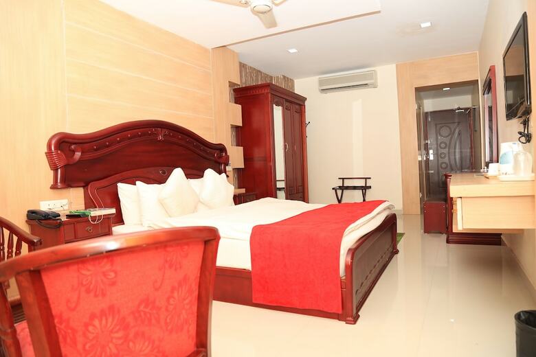 Hotel Heritage Residency