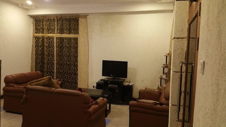Hotel Engowood Hills Palace