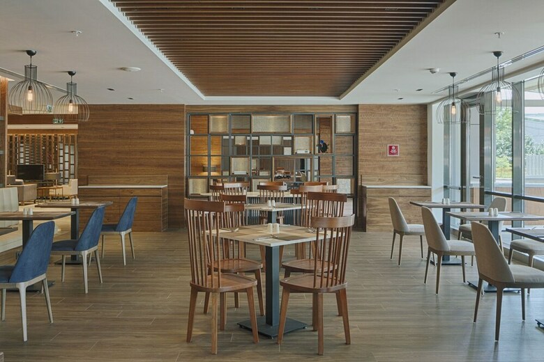 Ever Hotel Asia