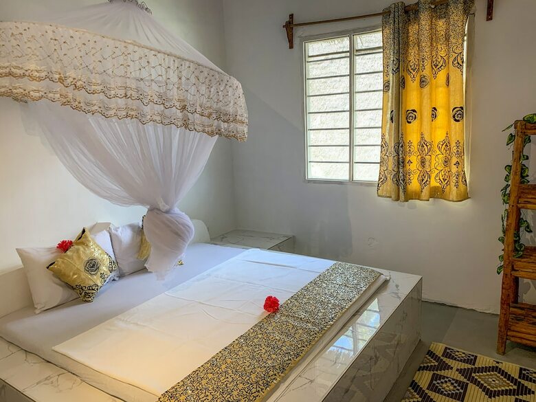 The African Paradise Beach Hotel